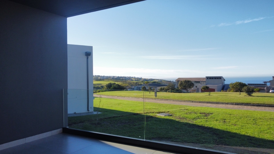 4 Bedroom Property for Sale in Oubaai Western Cape